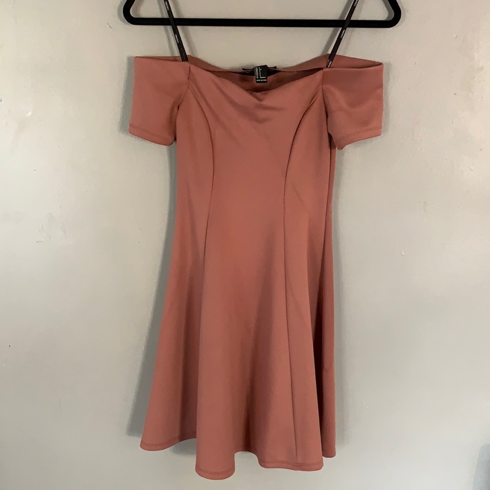 Forever21 mauve pink off-the-shoulder skater dress